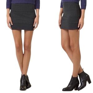 Aritzia Talula Gina Mini Skirt Dark Gray size 4